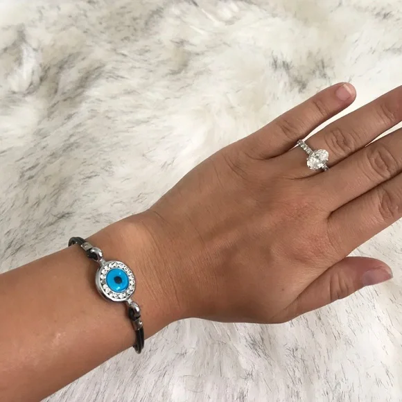 Evil Eye Bracelet - Picture 1 of 5
